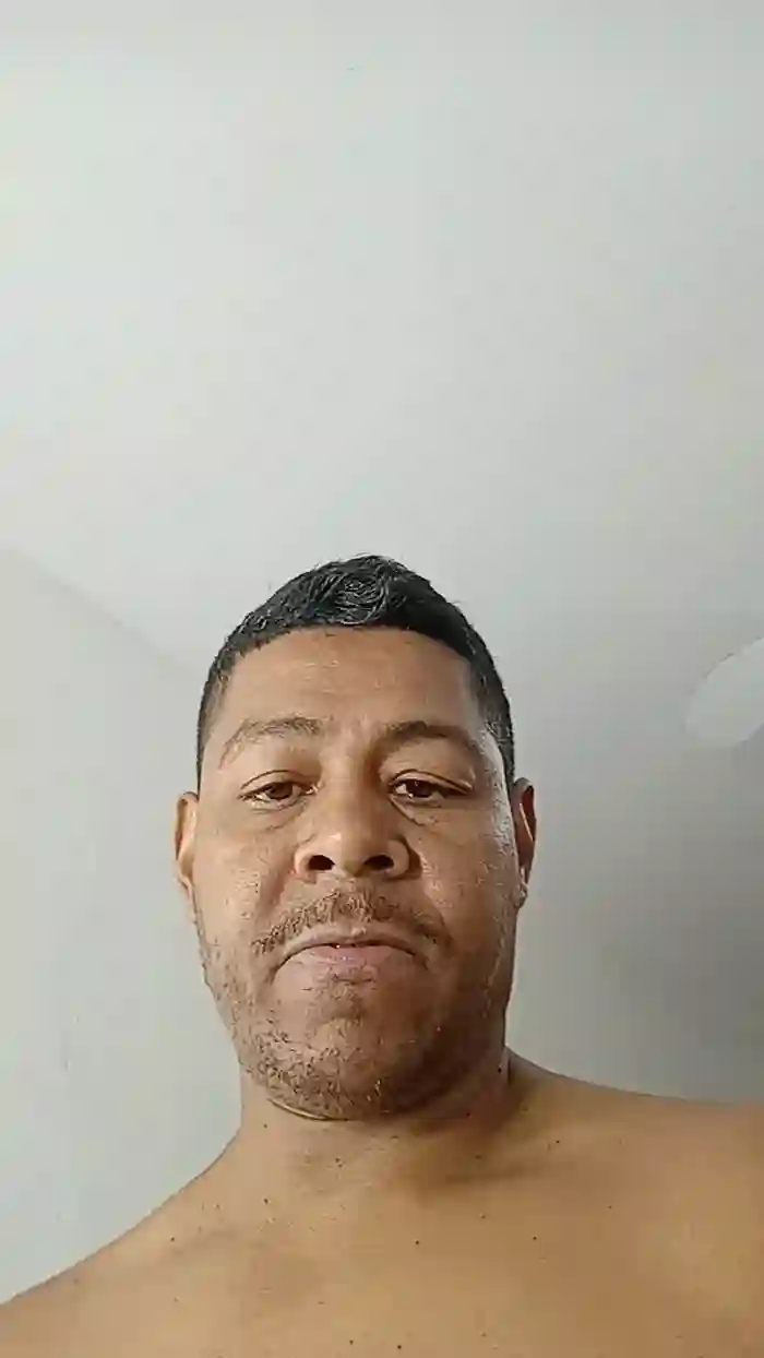 2025/08/18/cam4-gton09-14-49-16