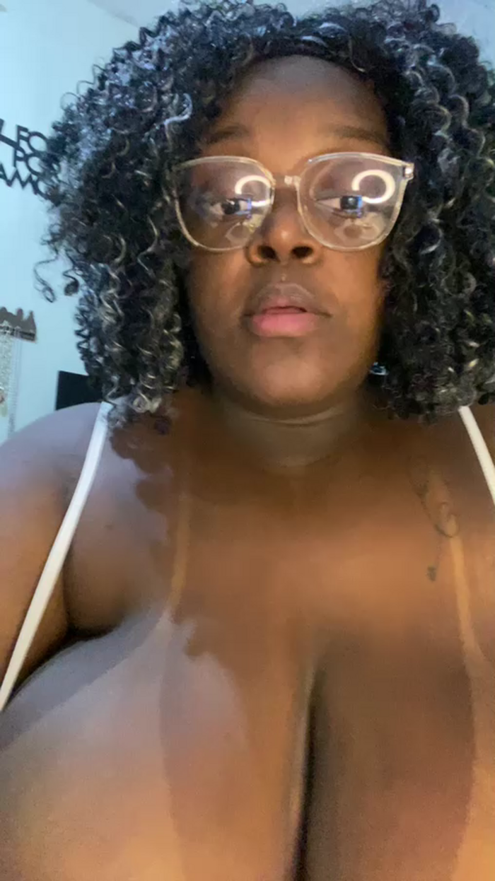 Girl2774