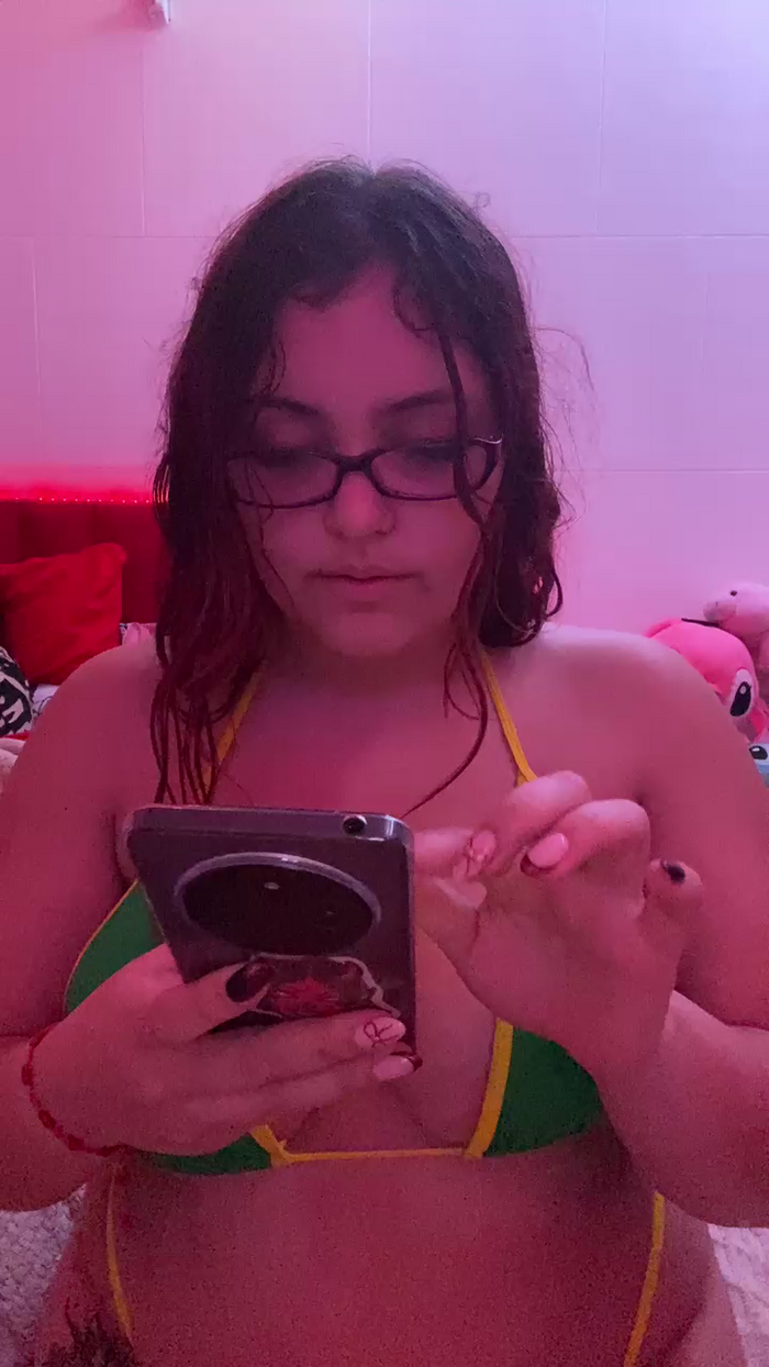 KinkyNikyxxx