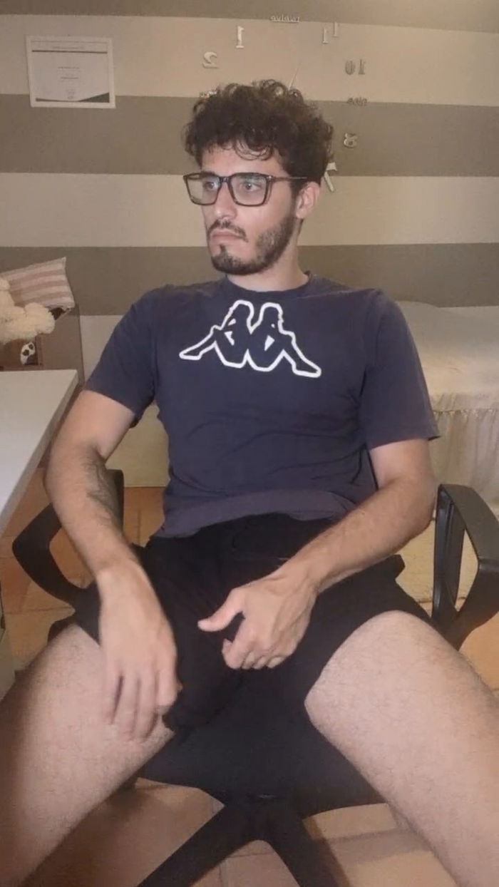 LeoLove98