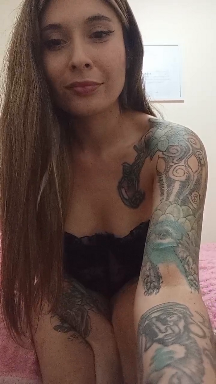 Oliviaa784