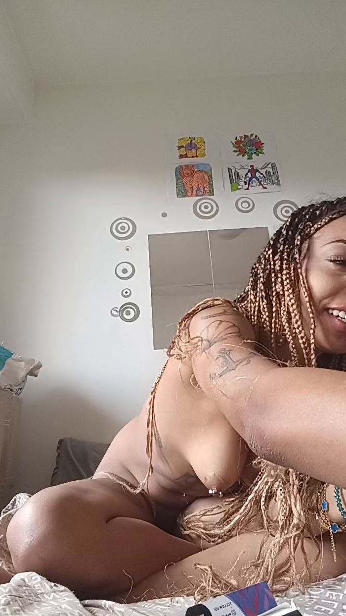 elleblue_sexy