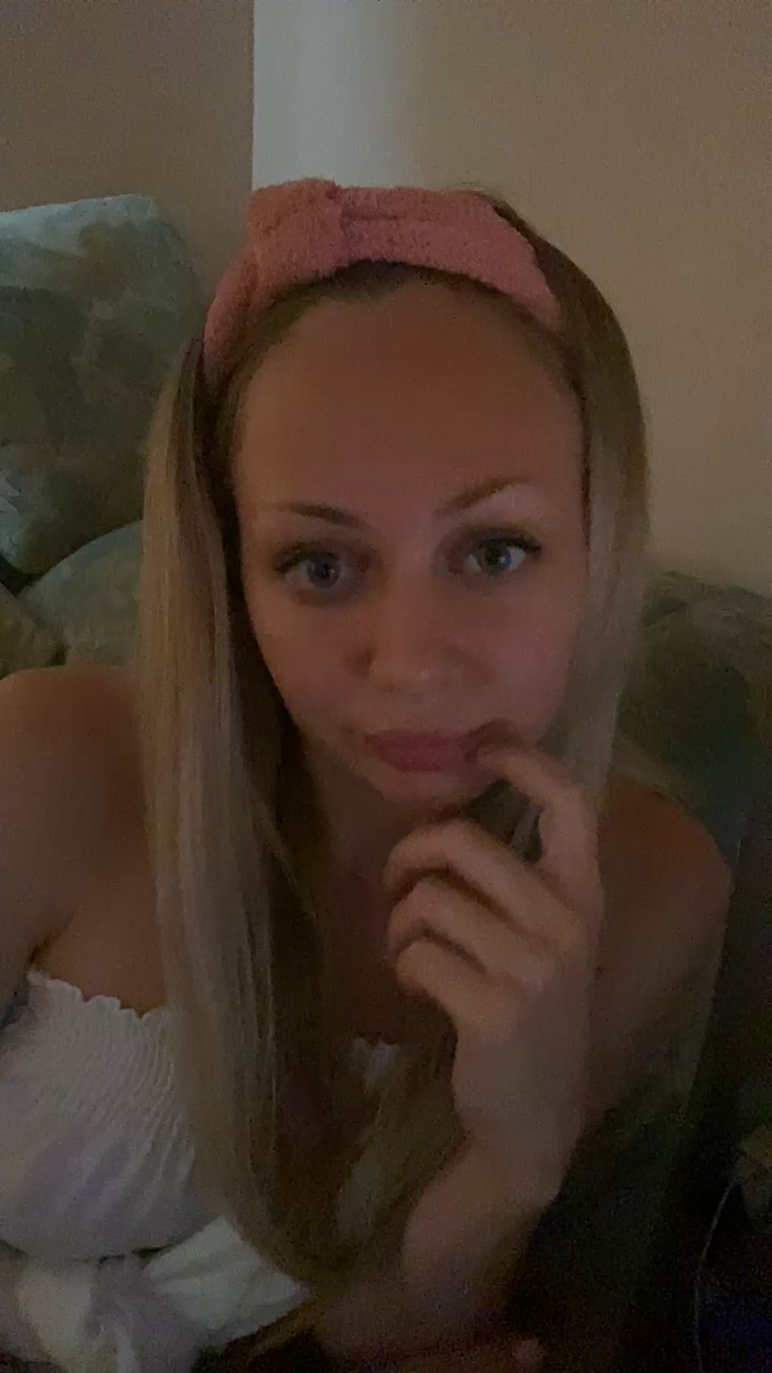 EmillyaW