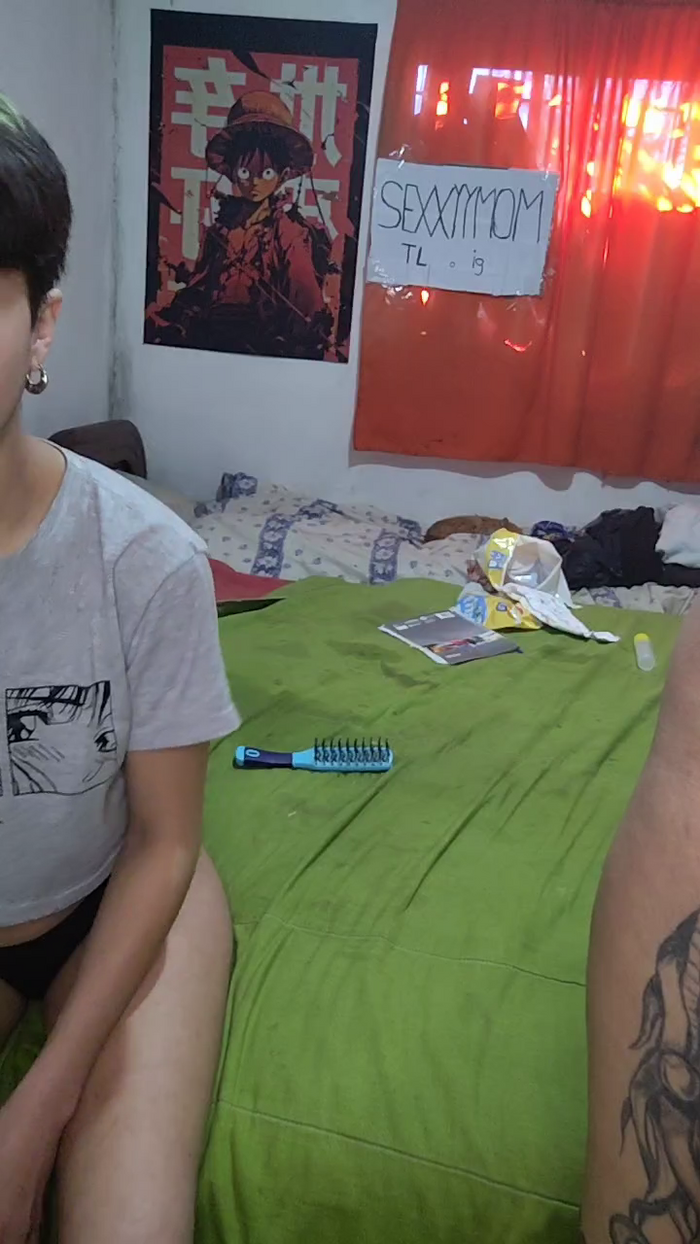 Sexxyymom