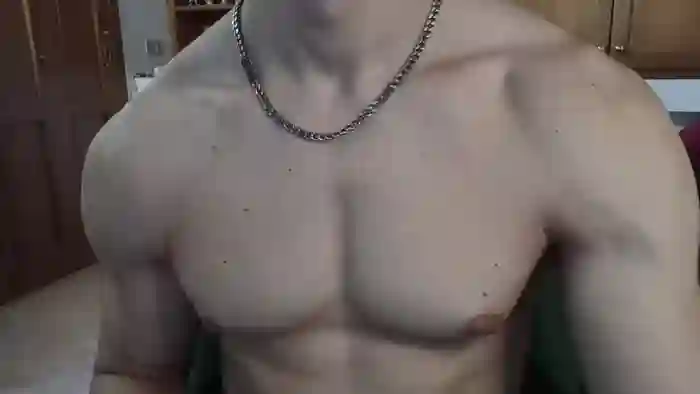 2025/08/25/cam4-frabroker-10-20-04