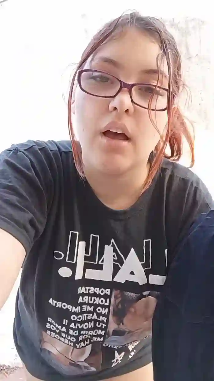 2025/08/29/cam4-kinkynikyxxx-17-59-48