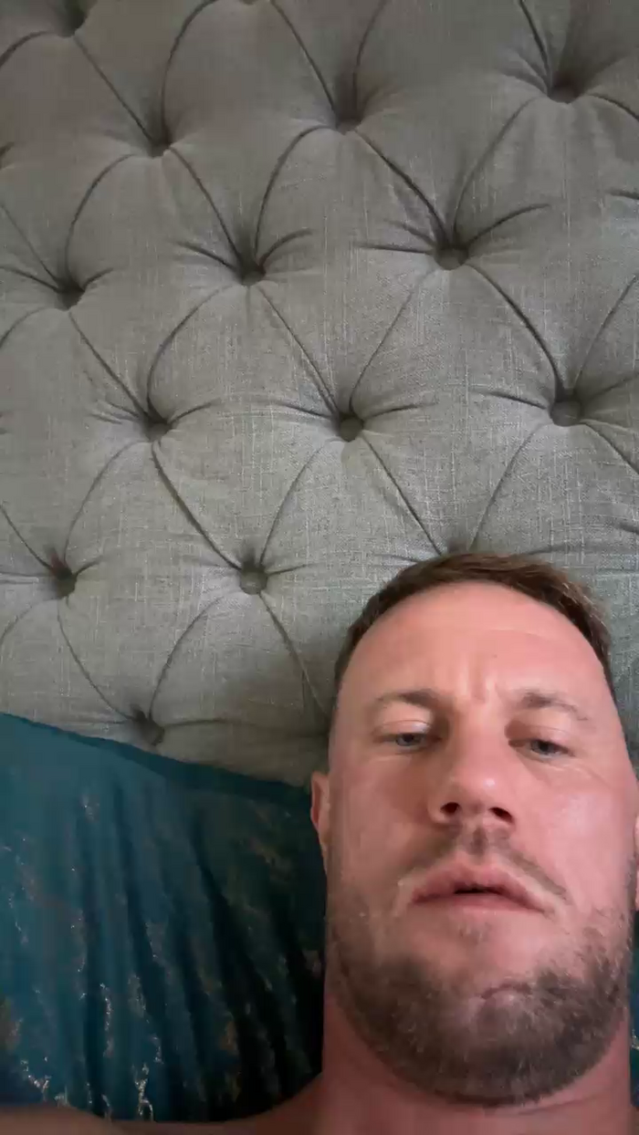 Benjay74