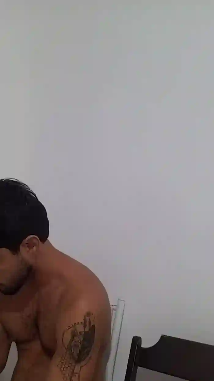 2025/09/01/cam4-levi_henrique-23-41-52