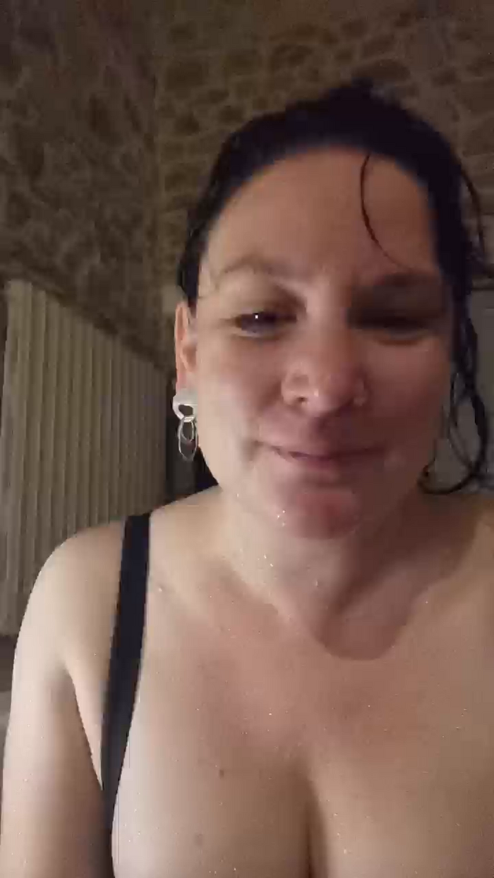 Julyhot44