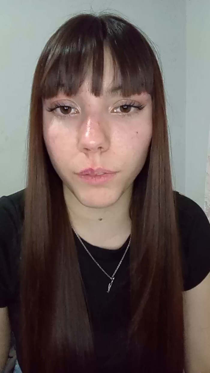 Lara_99_
