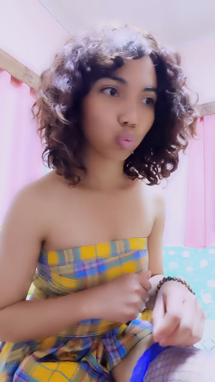 Mimi_sexy01