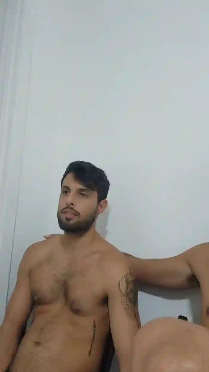 2025/09/08/cam4-levi_henrique-21-42-45