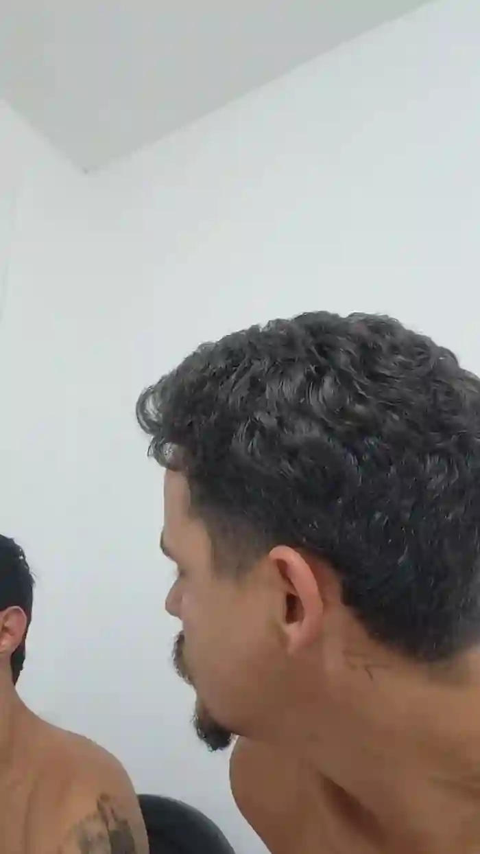 2025/09/08/cam4-levi_henrique-22-33-45