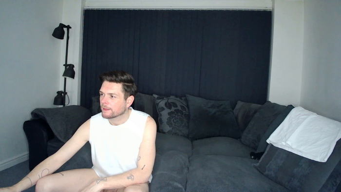 TwoTwinkHusband