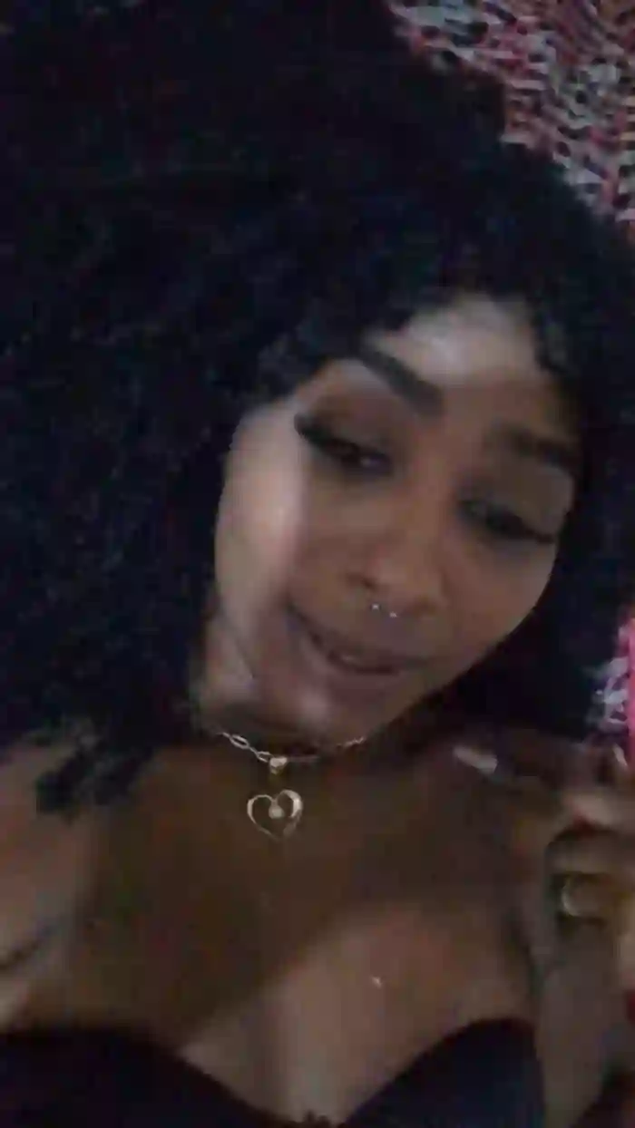 2025/09/10/cam4-flaviasantos1-23-10-26