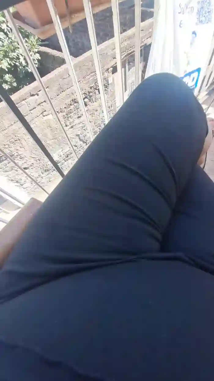2025/09/14/cam4-molly1977-07-42-59