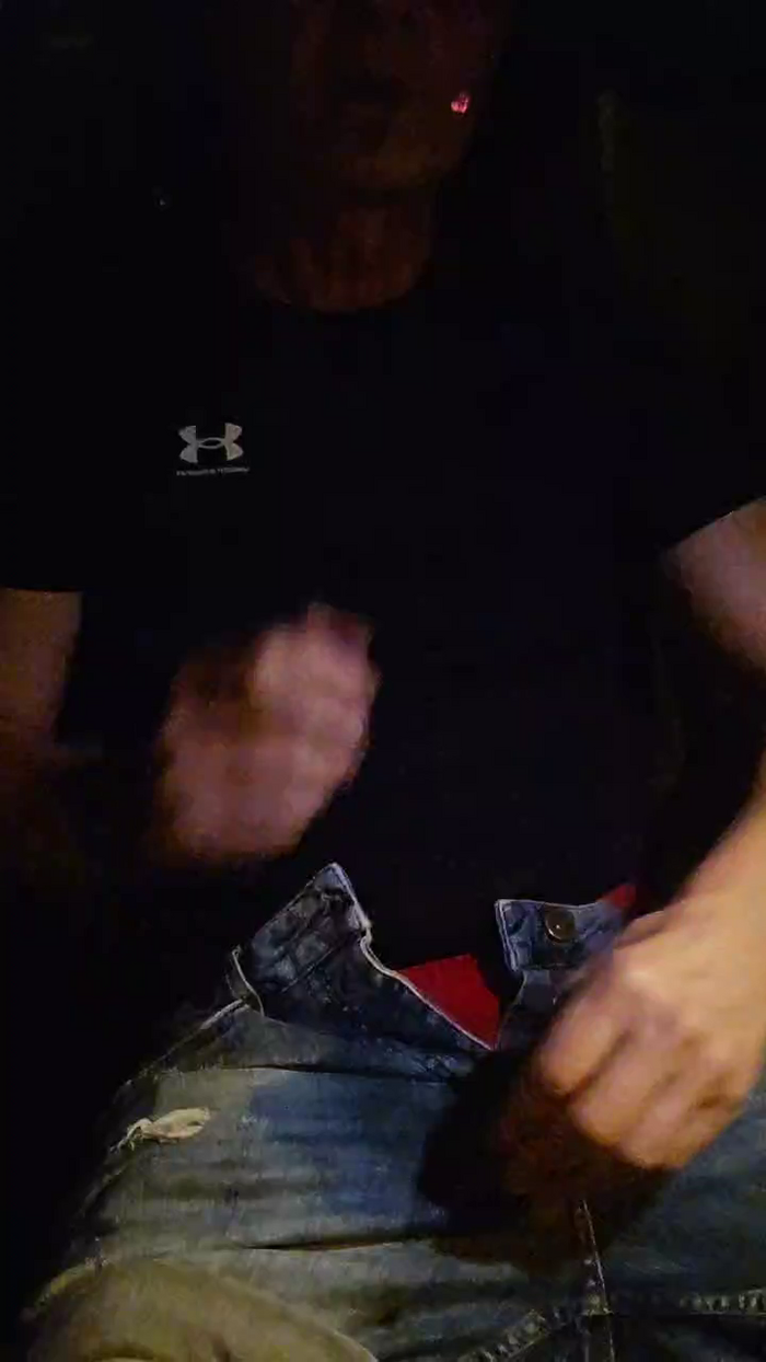 axelblows