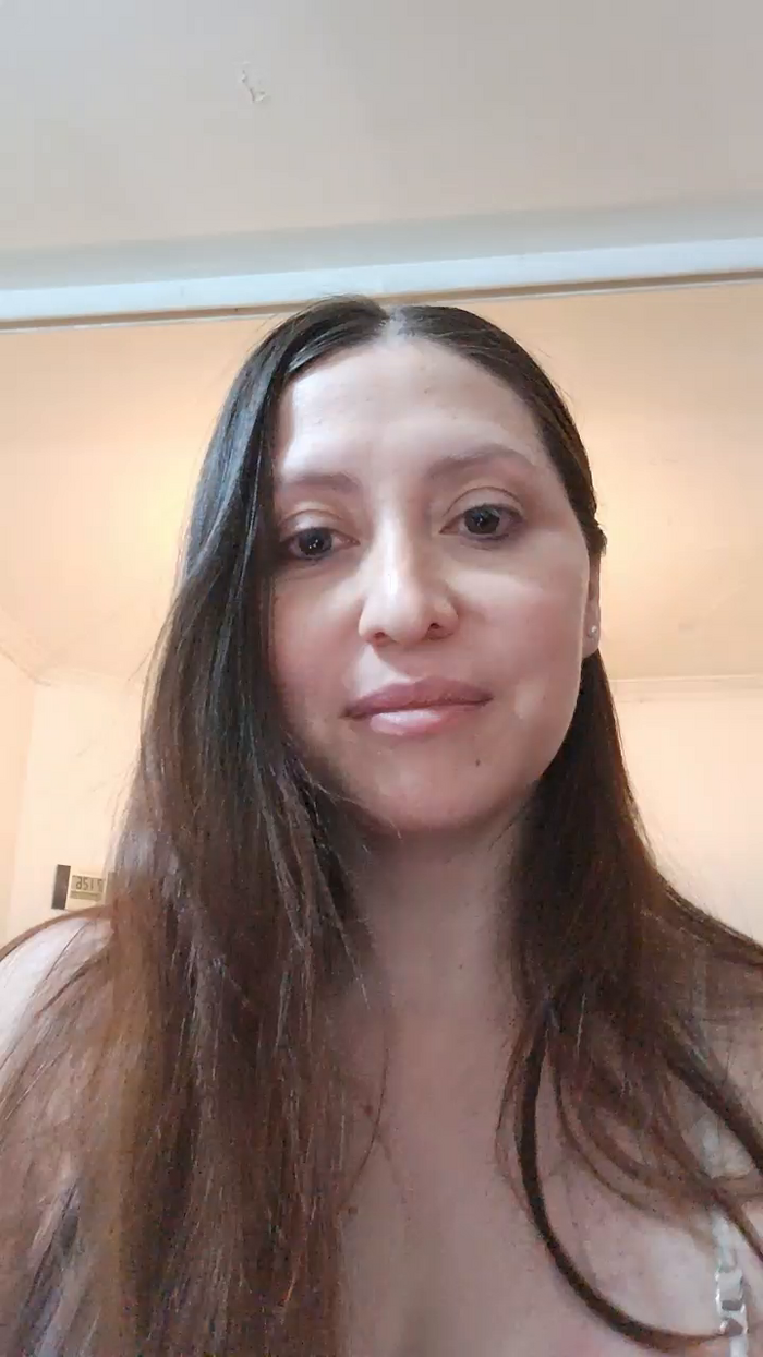 Divahot1