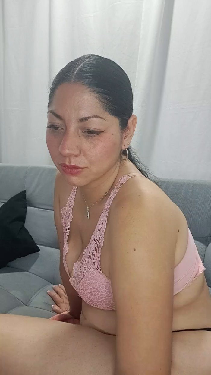 bella_milf1