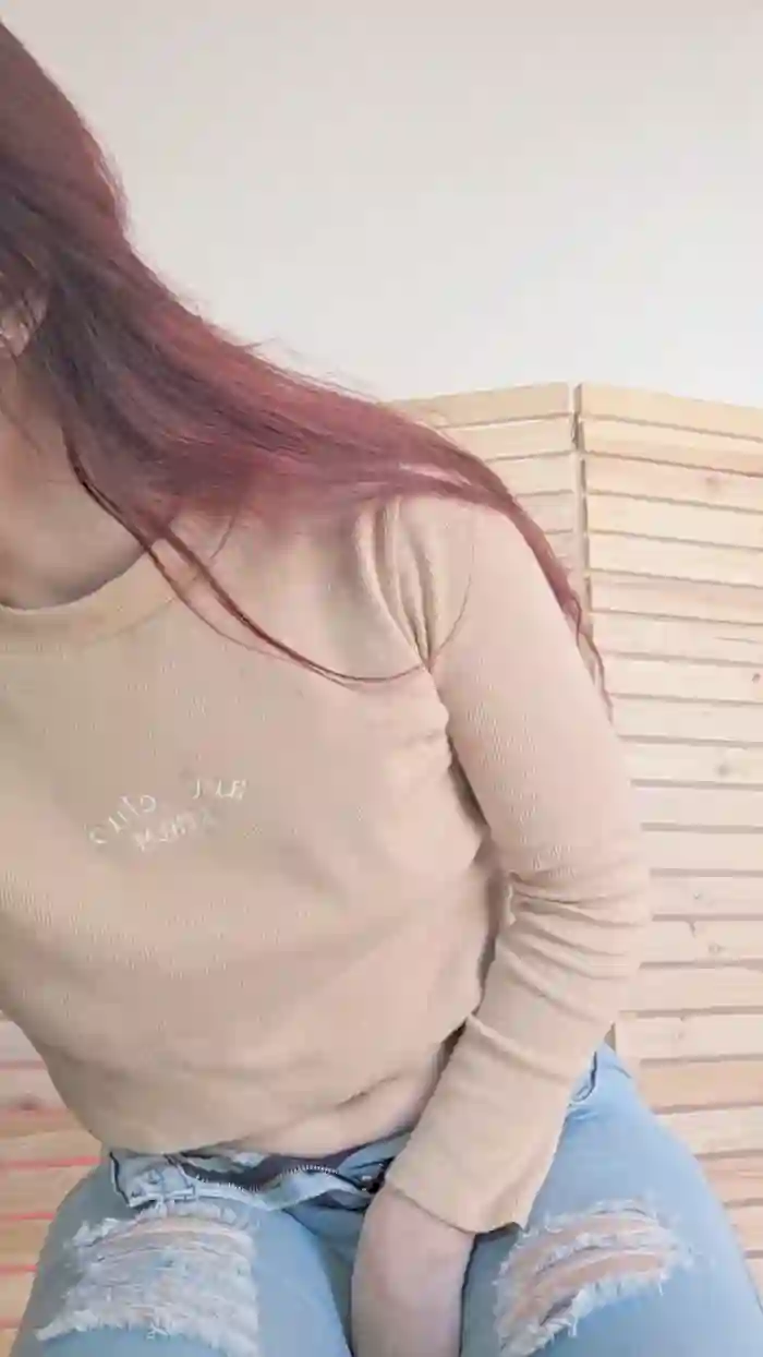 2025/09/23/cam4-miasilva-13-47-45