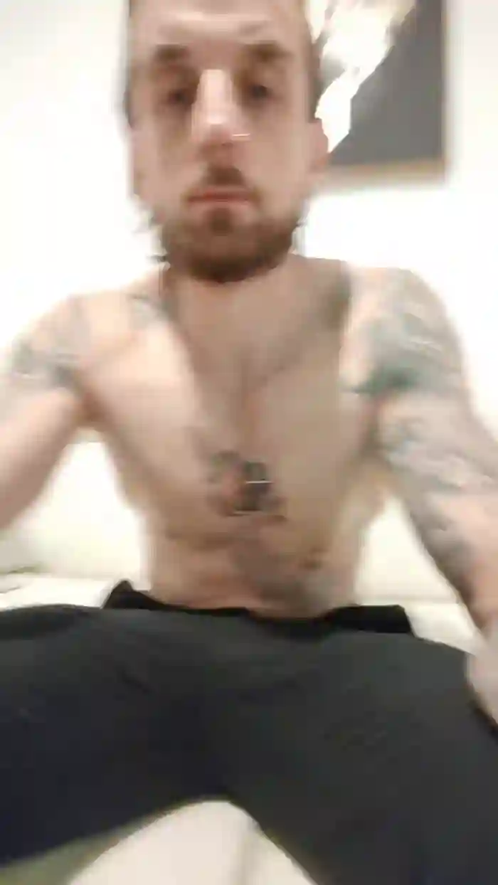 2025/09/23/cam4-neotrix33-20-39-26