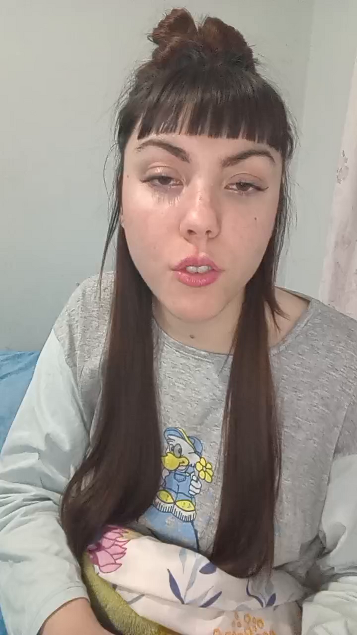 Lara_99_