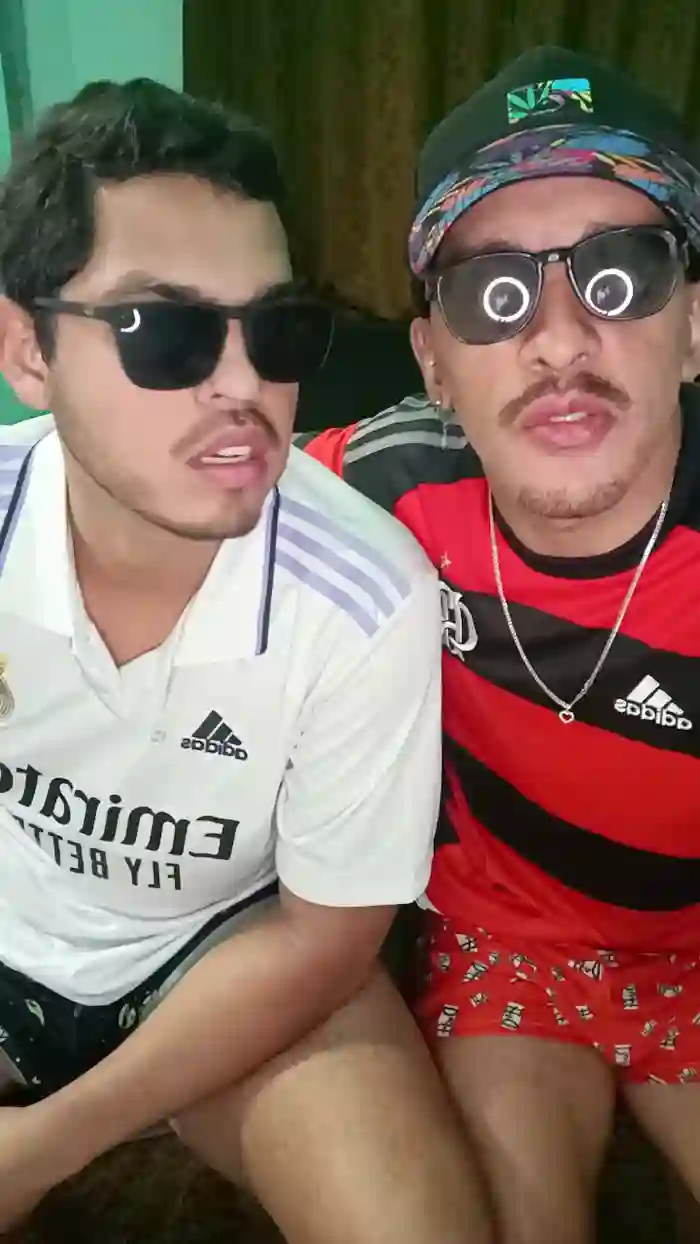 2025/09/24/cam4-cariocahot21-01-03-38