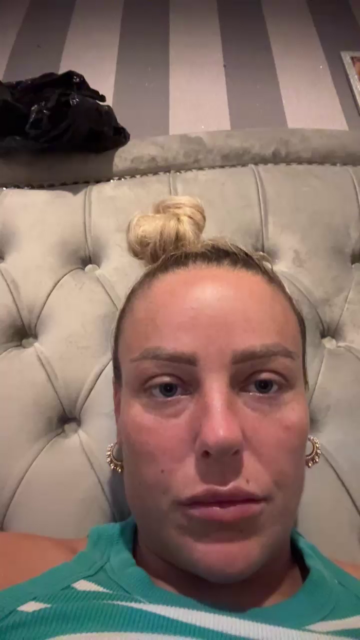 Sexyblondey51