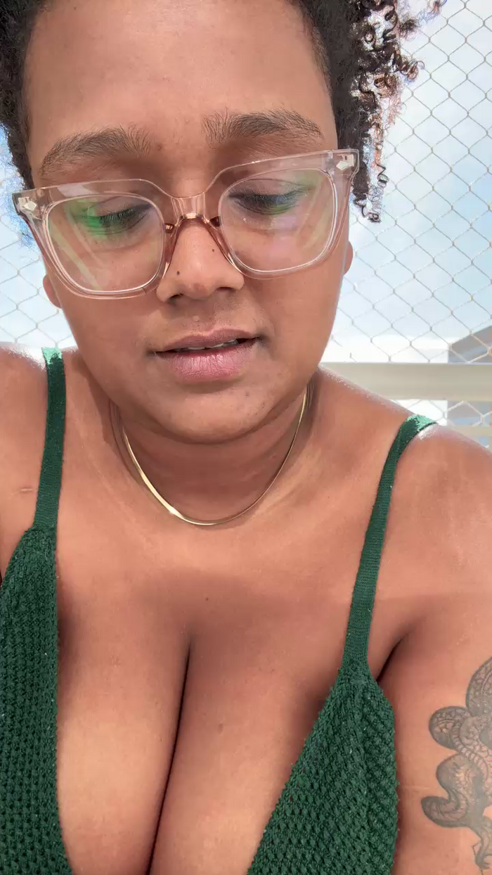 Hazel48