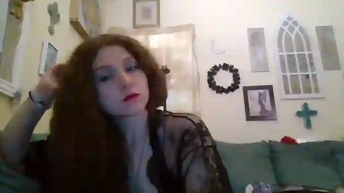 2025/09/28/cam4-queencrimson-02-13-31