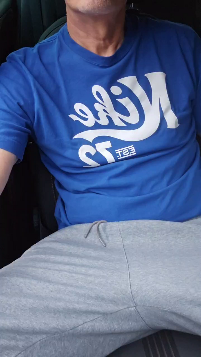 axelblows