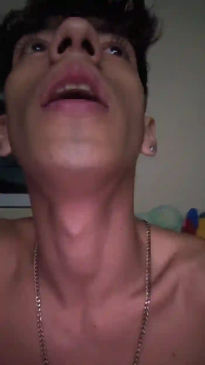 2025/09/30/cam4-angelbeth_02-05-43-26