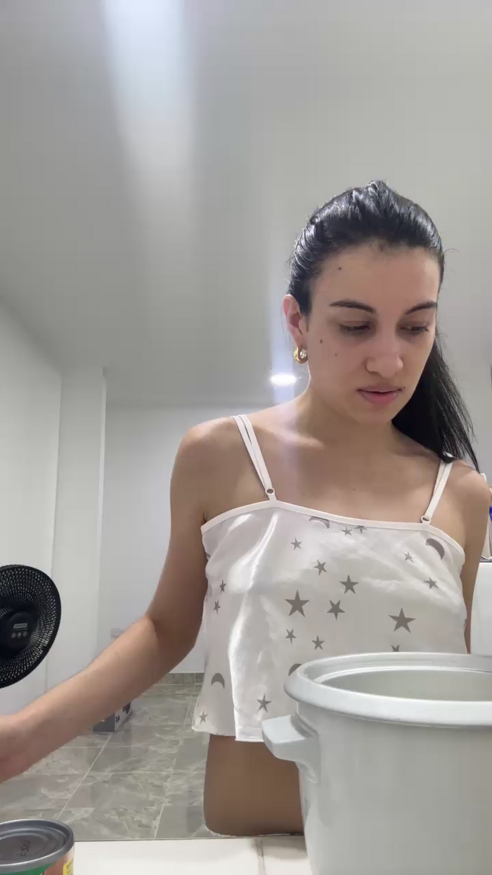 DevineSimone
