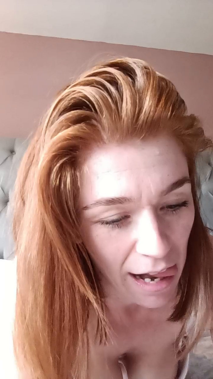 Housewife_Kirst
