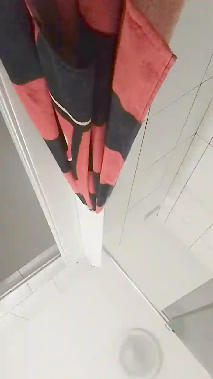 2025/10/01/cam4-peelover400-09-04-24