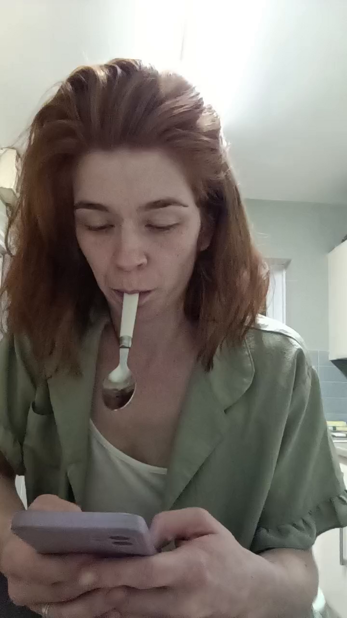 Housewife_Kirst