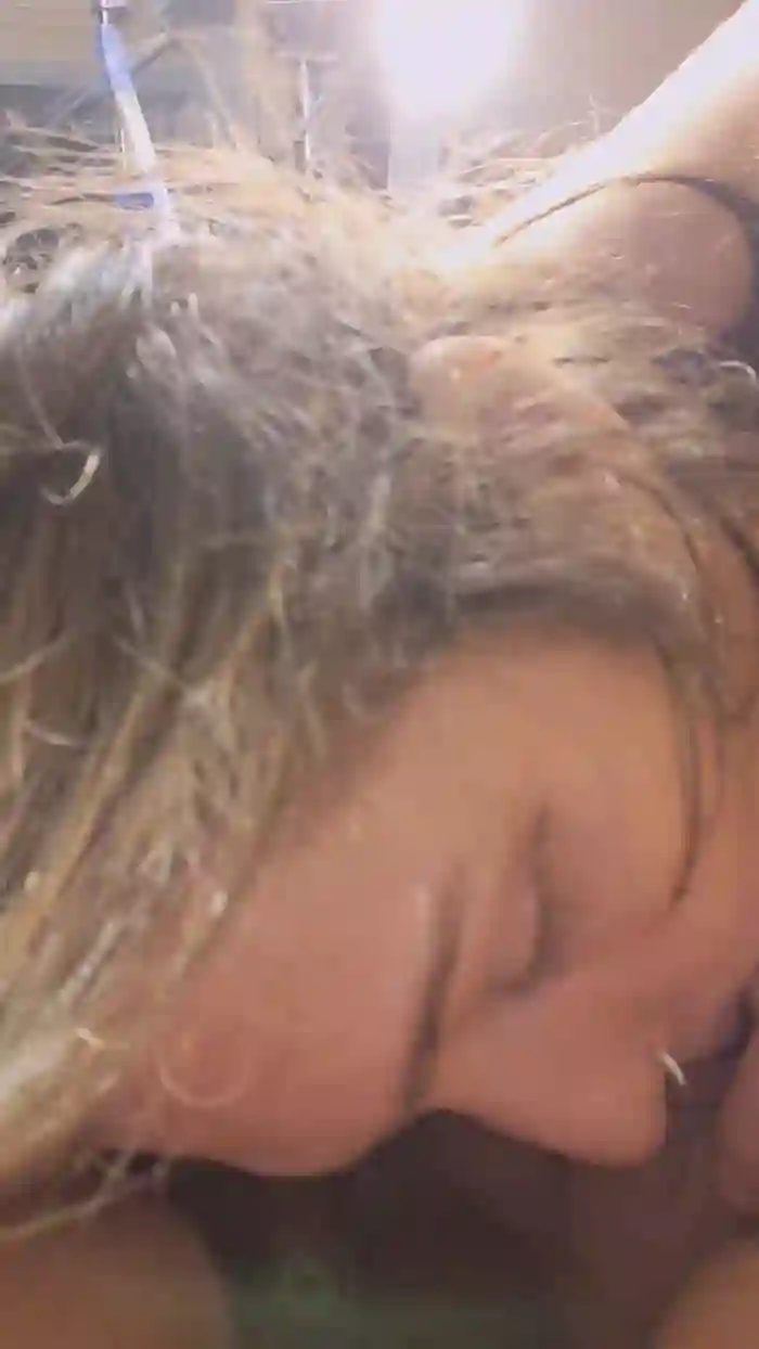 2025/10/03/cam4-plussizemodel-12-37-45