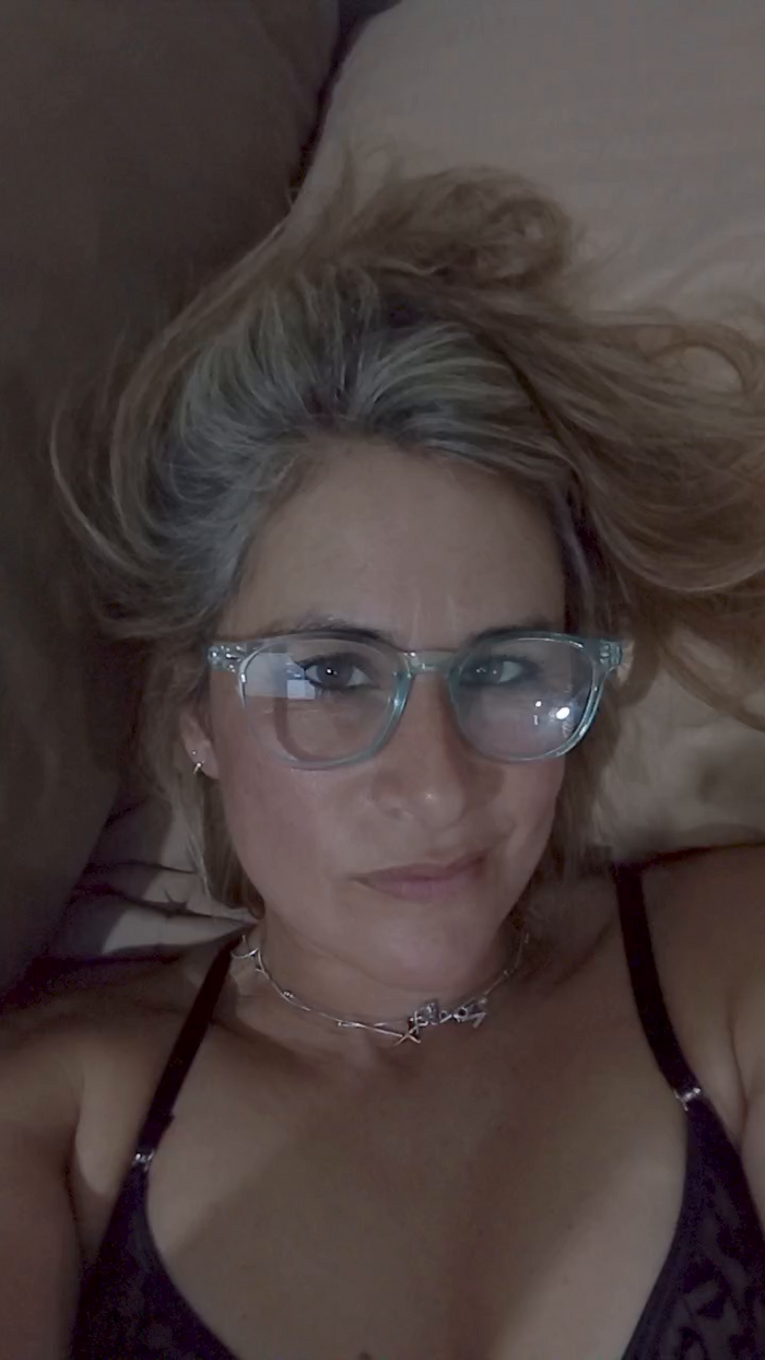 Viviana48A