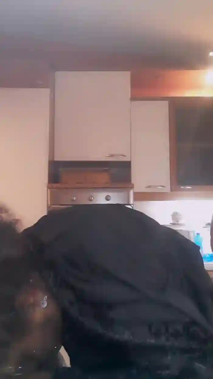2025/10/08/cam4-blackwitchsg-23-20-16