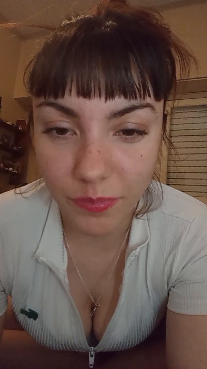 Lara_99_
