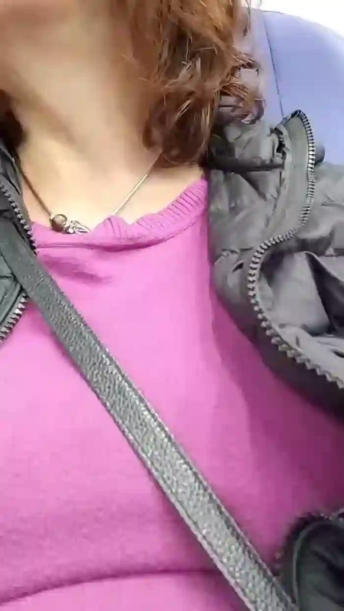 2025/10/08/cam4-meandx-09-22-05