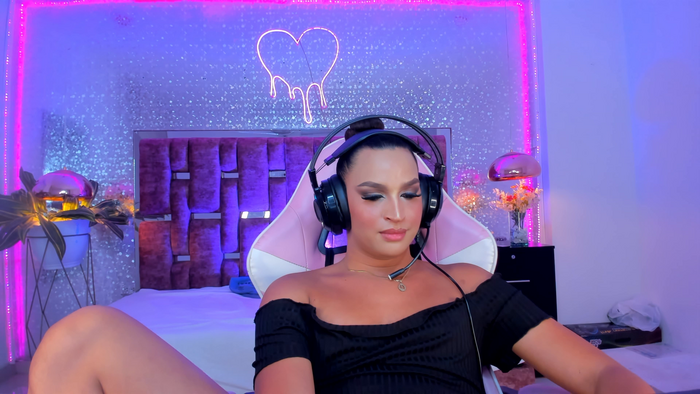 KylieVictoria_