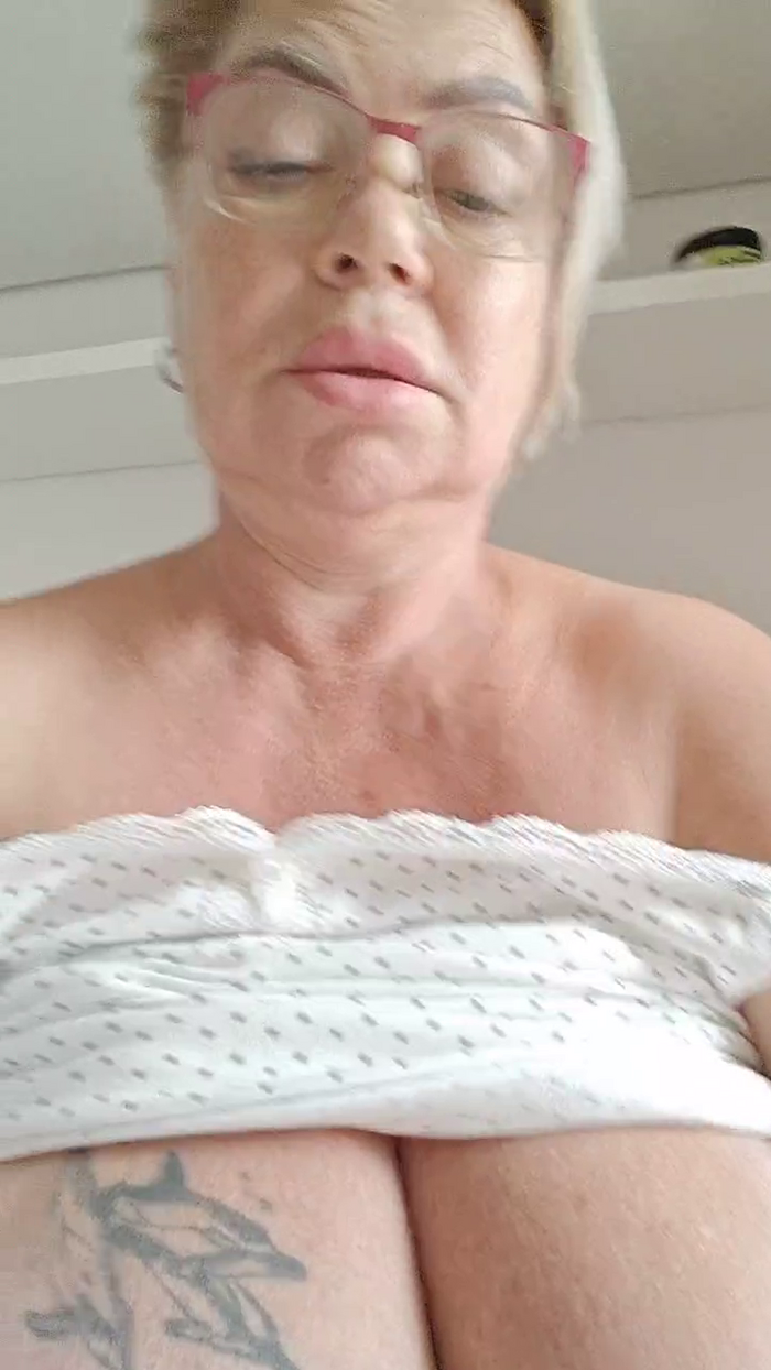 LindaL69