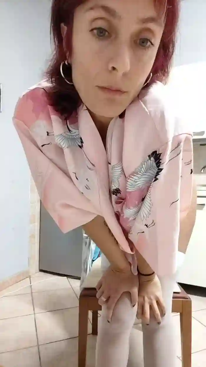 2025/10/14/cam4-caledoniax2-21-29-17