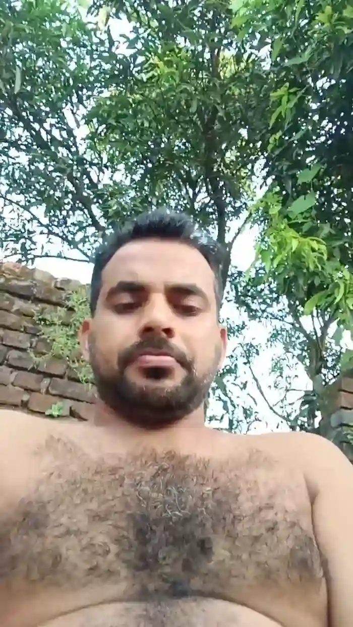 2025/10/14/cam4-chiranjitho1-11-32-46