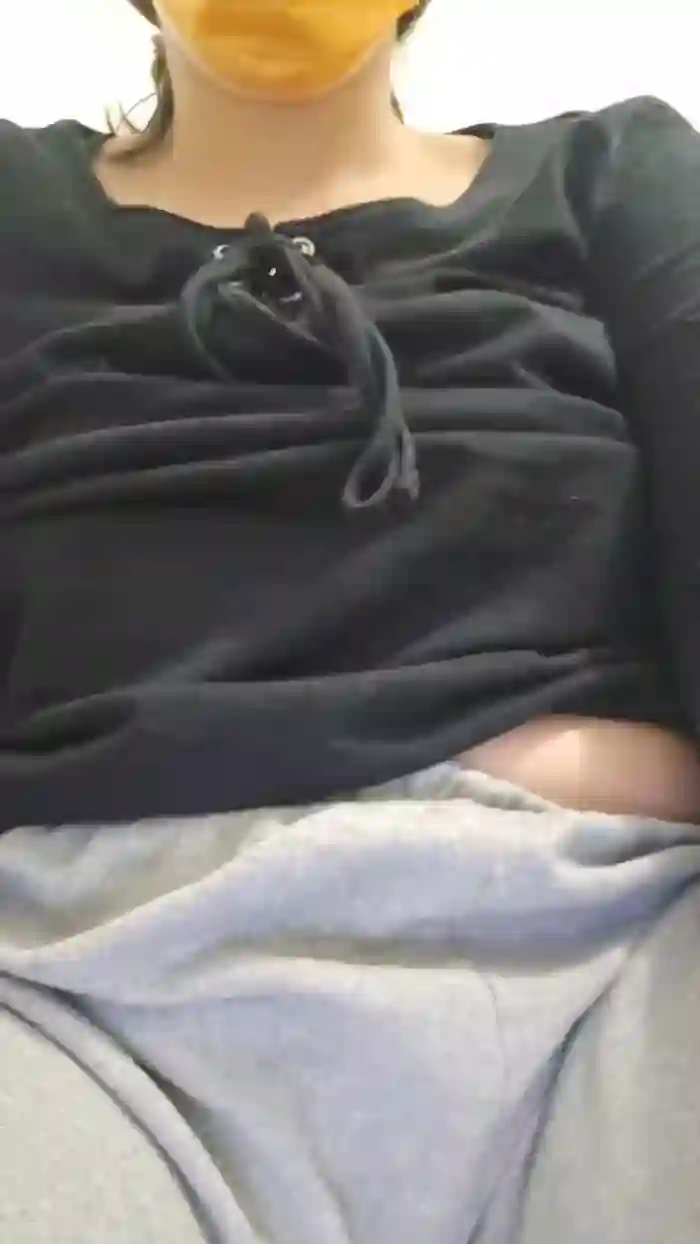 2025/10/15/cam4-chia562002-23-15-43