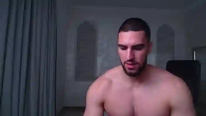 2025/10/18/cam4-ivanhyde-06-07-37