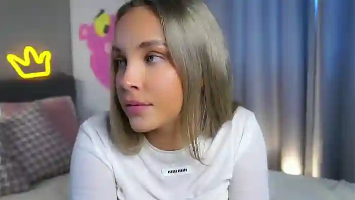 2025/10/19/cam4-dominodarnell-03-21-02