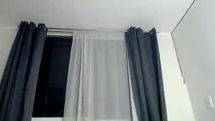 2025/10/19/cam4-trinitahorny-04-36-33