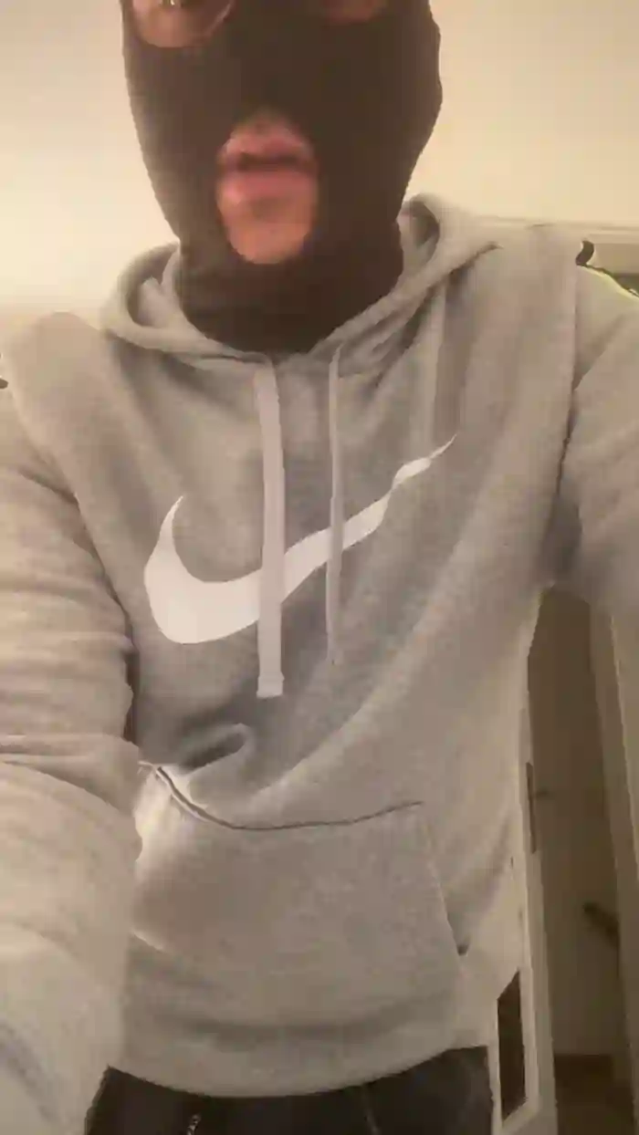 2025/10/20/cam4-jokerharleyquen-07-43-37